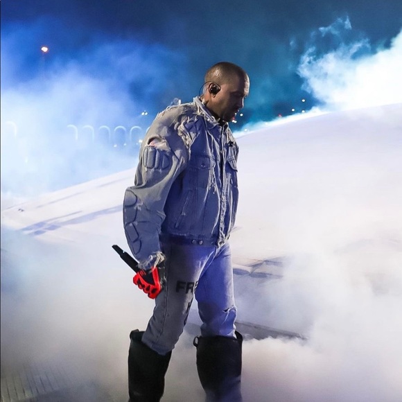 THE KANYE BOOTS EVERYONES TALKING ABOUT! - Picture 4 of 5